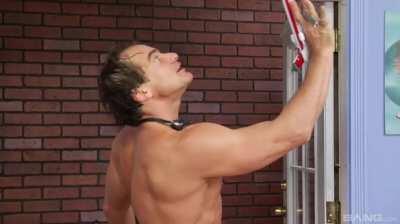 Not quite sure whats going on here but Kayden sure is hot