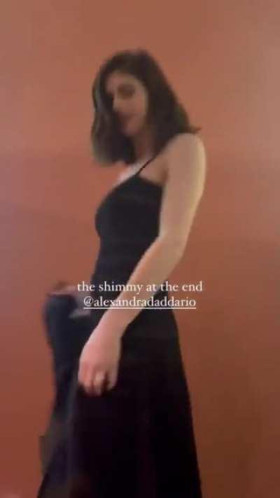 Alex Dancing at the Giorgi Armani Pre-Oscar Party - Instagram 3/26/22