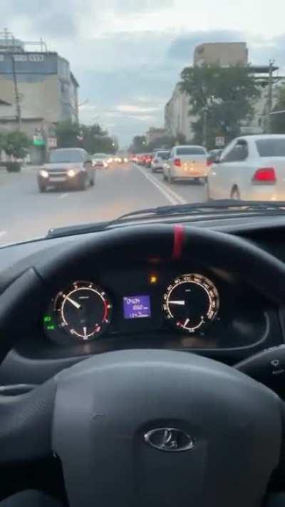 no one likes traffic but holy shit