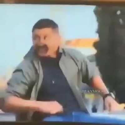 To preso nesse vídeo kkkkkkkkķkk