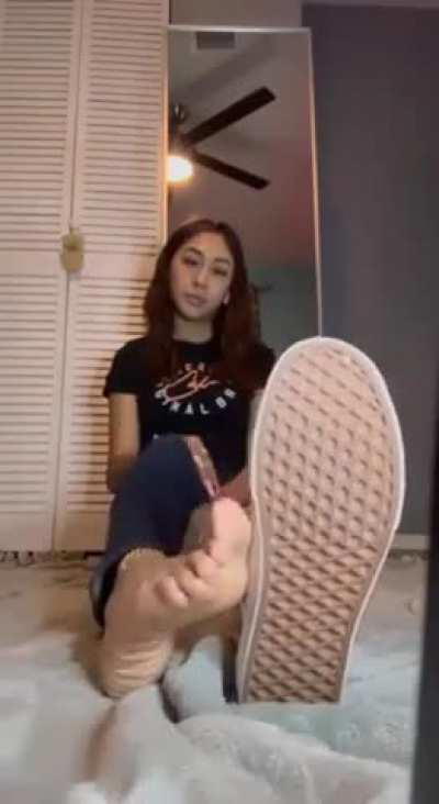 latina feet joi 2