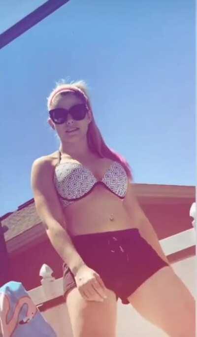 Requested video/bikini top shimmy