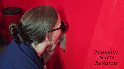 I was in serious need of cock after a long shift so I swung by the gloryhole for fun