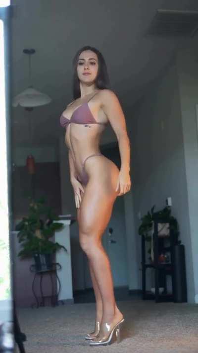 Carla Leclercq (@carla.leclercq)