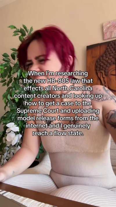 Subscribe for intelligent conversation and nudes 🫢🫣