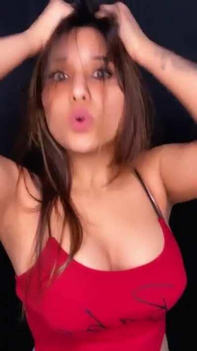 Khushi singh hot & cute