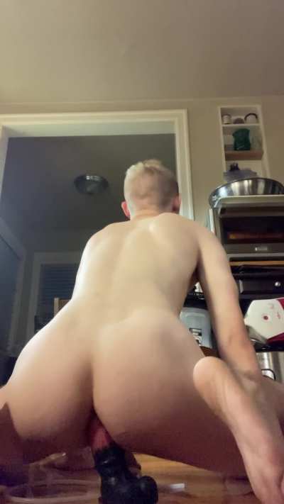 Amateur Ass Takes Huge Horse Dildo