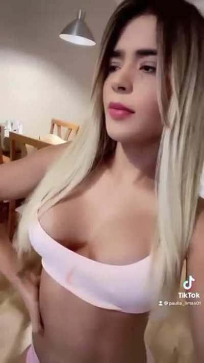 Paula Lima (@paullalimaa7)