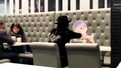 this Chad flexes his girlfriend on everyone at the restaurant