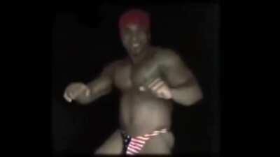 Best background music of Ricardo Milos dancing