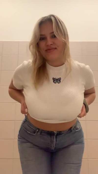 First post here. Was feeling myself at work today ☺️