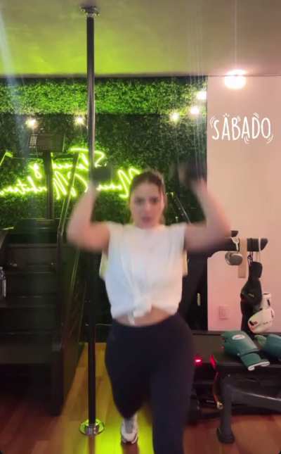 Para estar aun mas rica😍😮‍💨🤤