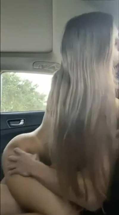 Blowjob and Fucking in car