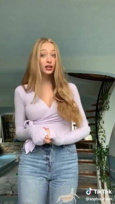 🔥💎 start your week with classic sophia... deliciously bouncy!