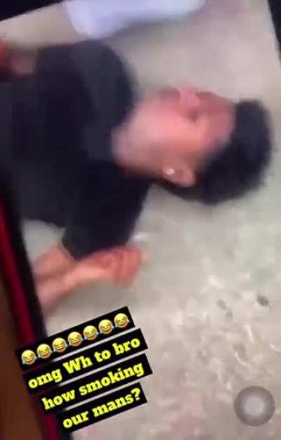 116th Harlem members get caught lacking by ATM/TMZ and gets knocked out and stripped.