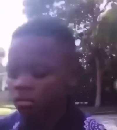 lil bro said fuck fightin😳