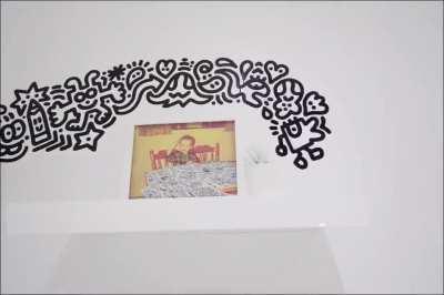 Mr. Doodle spent 2 years doodling his entire house