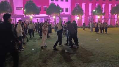 Lafda at IMS Ghaziabad over gaali galoch