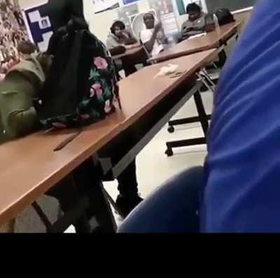 Get Bruce to see this funny shit 😭😭😭