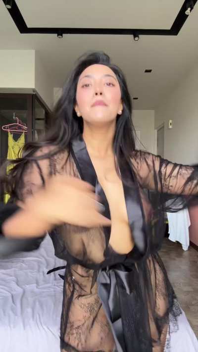 I have a habit of sucking cock on the first date