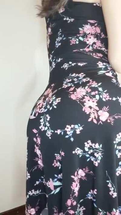 Sexy Stinky Girl Farts 😈 To watch the full video the link will be linked below in the comments ↙️💦