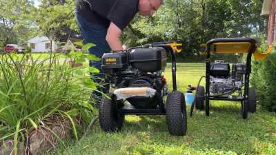 Is this normal for a DeWalt pressure washer?