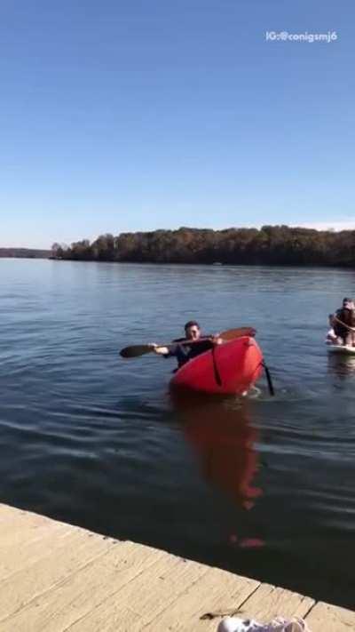 HMF as I 12 o'clock this kayak