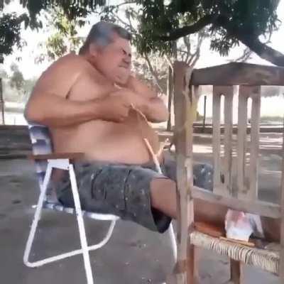 To use the slingshot close to the body