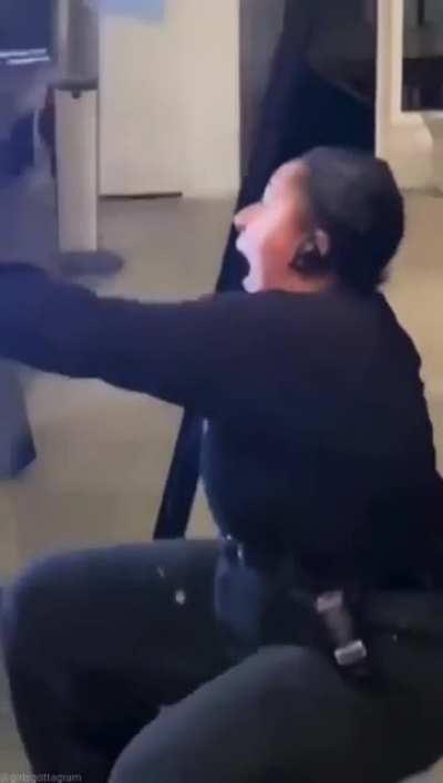 LadY GeTs sWallOwEd aLiVe bY a fRiDge