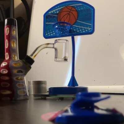 Inspired by abraca_daba. Putting my first heady to good use 😭 Hashy Saturday everyone!