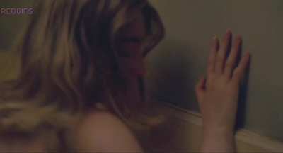 Kate Winslet and Saoirse Ronan in Ammonite 2020