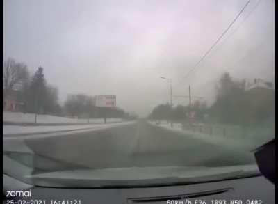 Rocket fire by the occupiers in Kharkov. There, on Klochkovskaya, a children's hospital was shelled. The worker was injured.