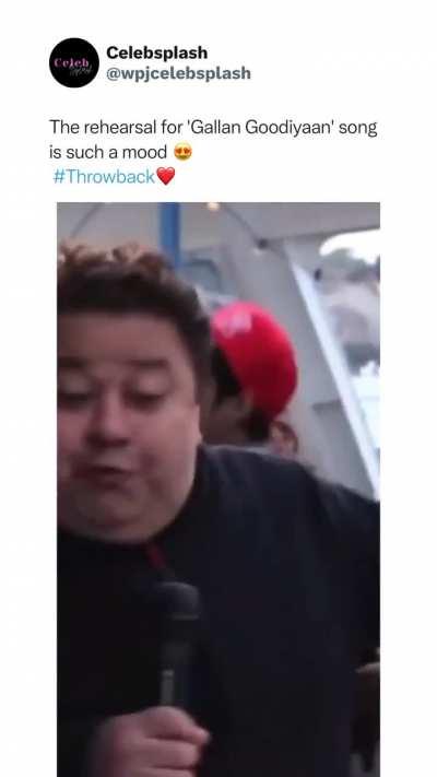 We never got to see this right? Rehearsal of Gallan Goodiyaan. Wholesome 😍