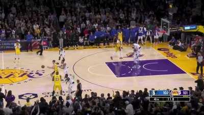 [Highlight] Down 1 with a small switched onto him for the potential game-winning possession, Lebron throws a terrible pass that gets stolen by the Mavs!