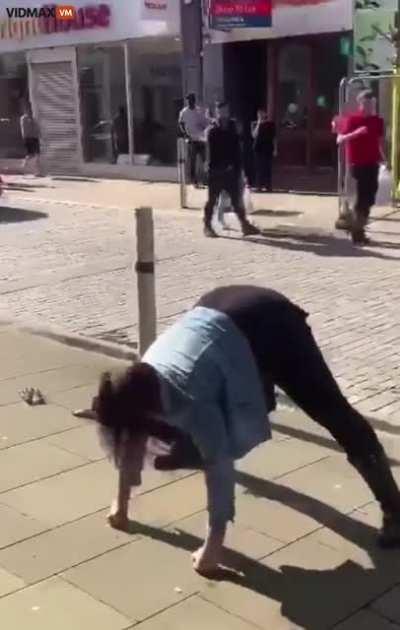 Freakout on UK street...