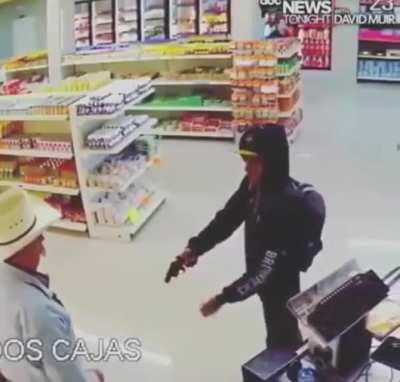 Man saves store for being robbed