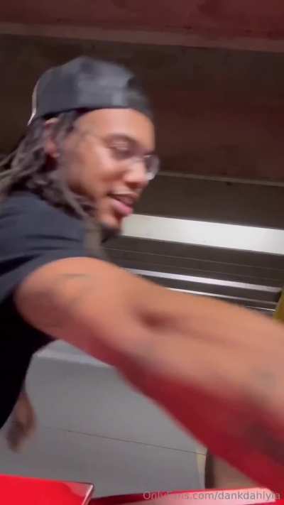 Rock paper scissors for her pussy