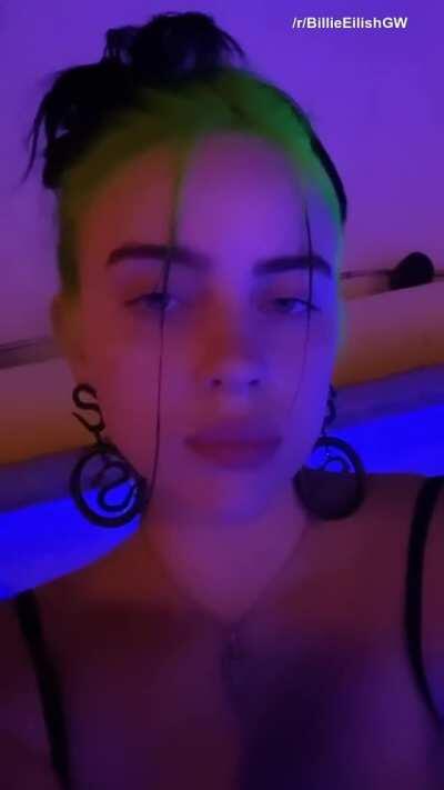Billie Eilish has perfect DSL