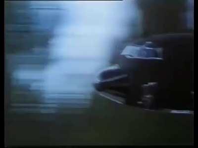80's French car (205 GTI by Peugeot) TV commercial - commercials used to go the extra mile