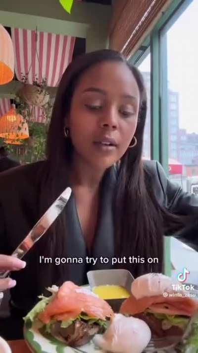 Can someone else move the egg for her live, please?