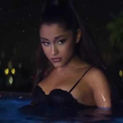 Ariana Grande makes me think dirty thoughts