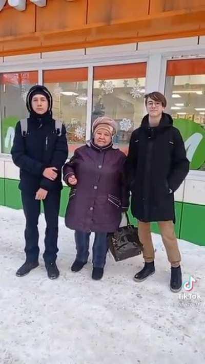 hey guys lets take a picture