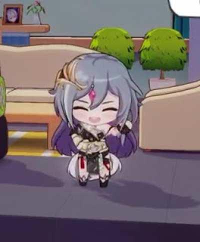 little yatta dancing to GFRIEND