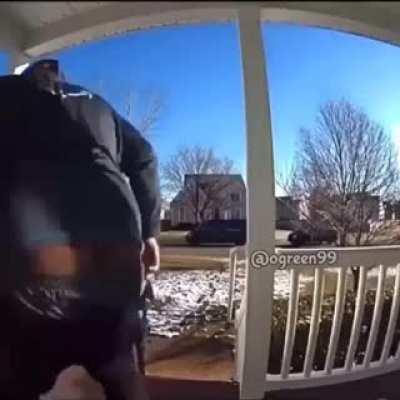 A NORMAL DAY WORKING IN AMAZON