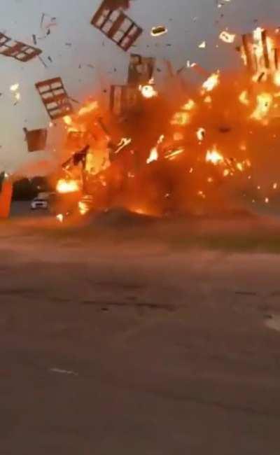 WCGW Trying to burn some scrap wood