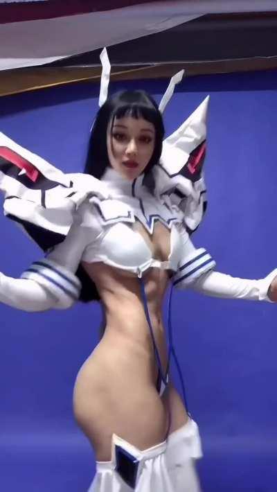 Satsuki Kiryuin from Kill la Kill cosplay by Yuan Herong