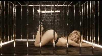 Nice plump ass from Shakira