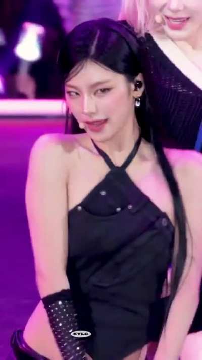 ITZY - Yeji & Chaeryeong