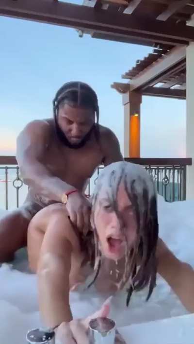 he aint holding back 🤤