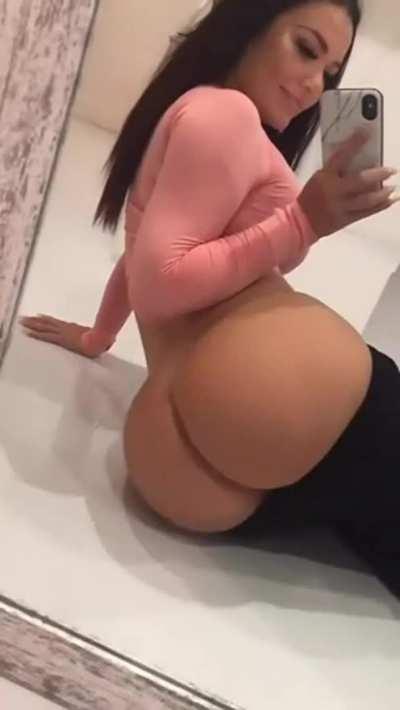 Breeding Material 🥵👅 5GB FREE LINK IN COMMENTS 👇👇